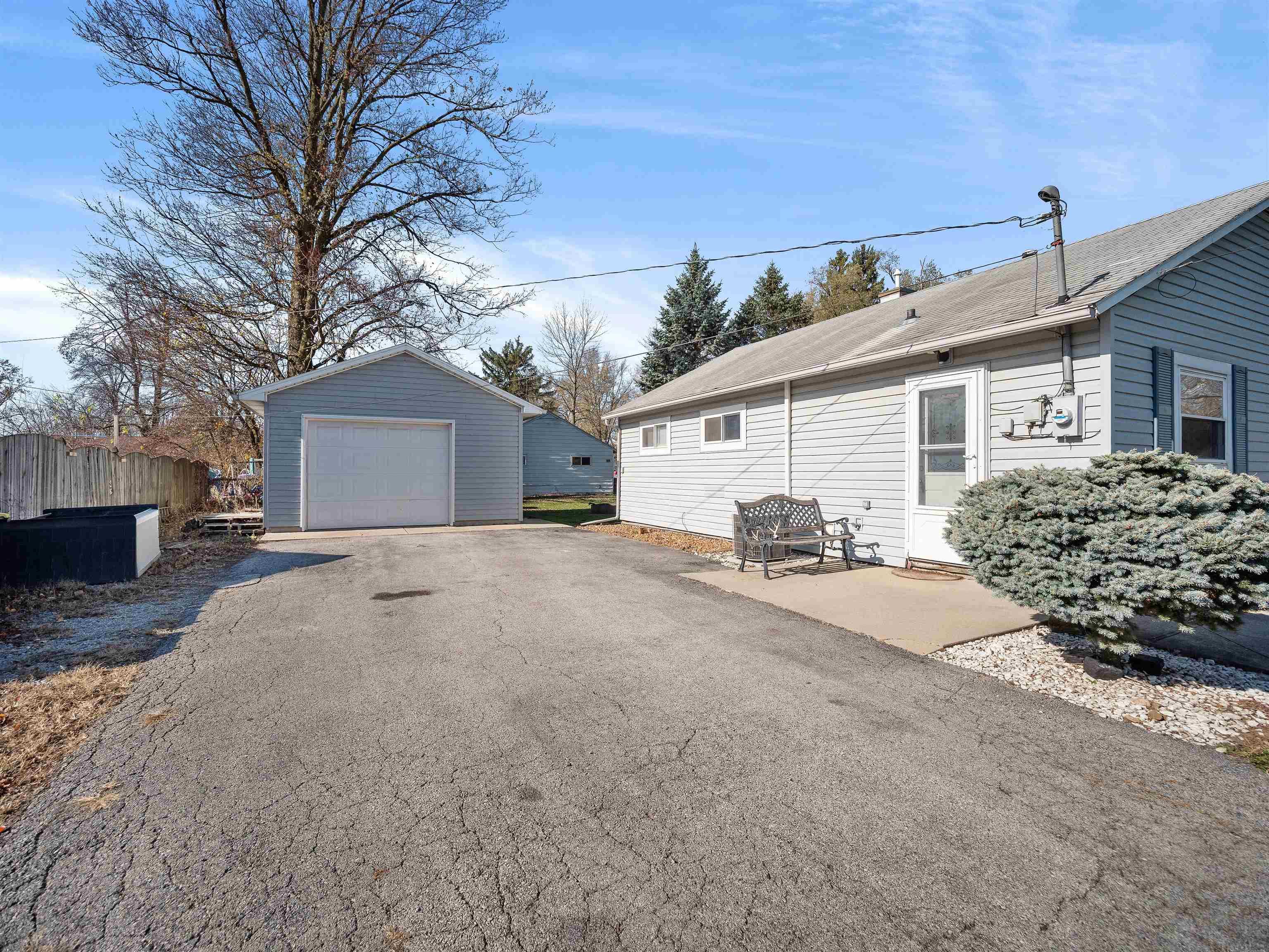 4606 Kyle Road Fort Wayne, IN 46809 - Photo 5 of 31