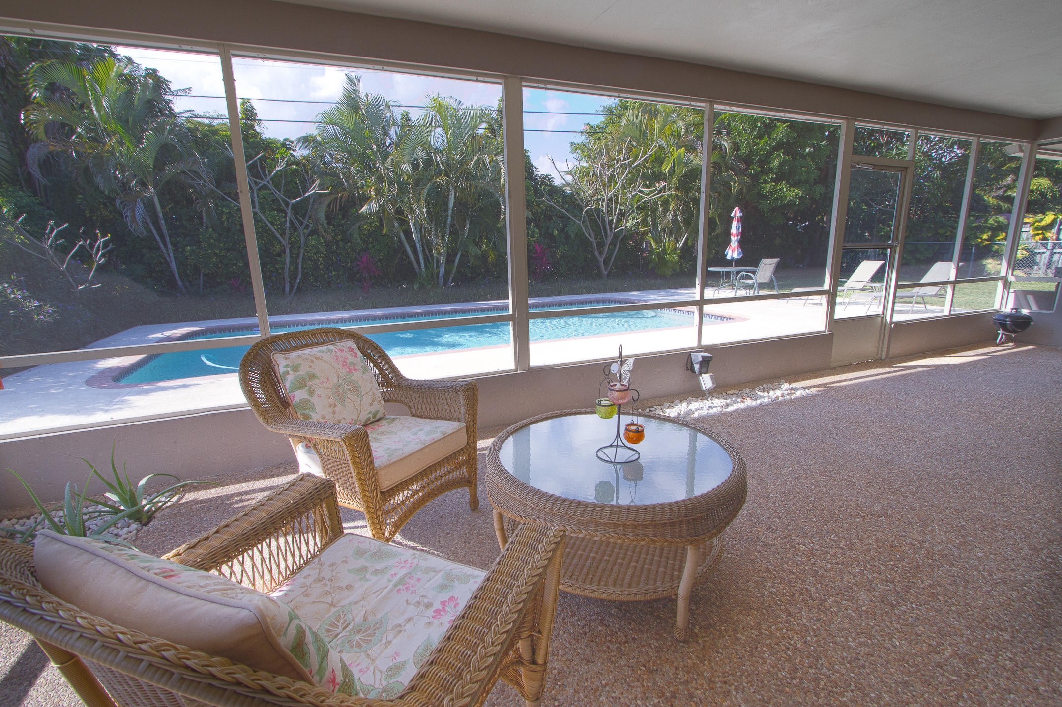 981 Southwest 11th Terrace Boca Raton, FL 33486 - Photo 14 of 17 Patio