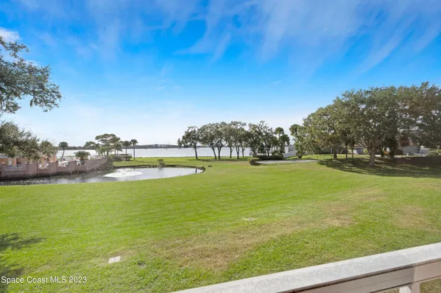 a view of a green field