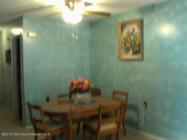 15 B Walnut Road, Unit 15B Manahawkin, NJ 08050 - Photo 7 of 17 15 B Walnut Road 006
