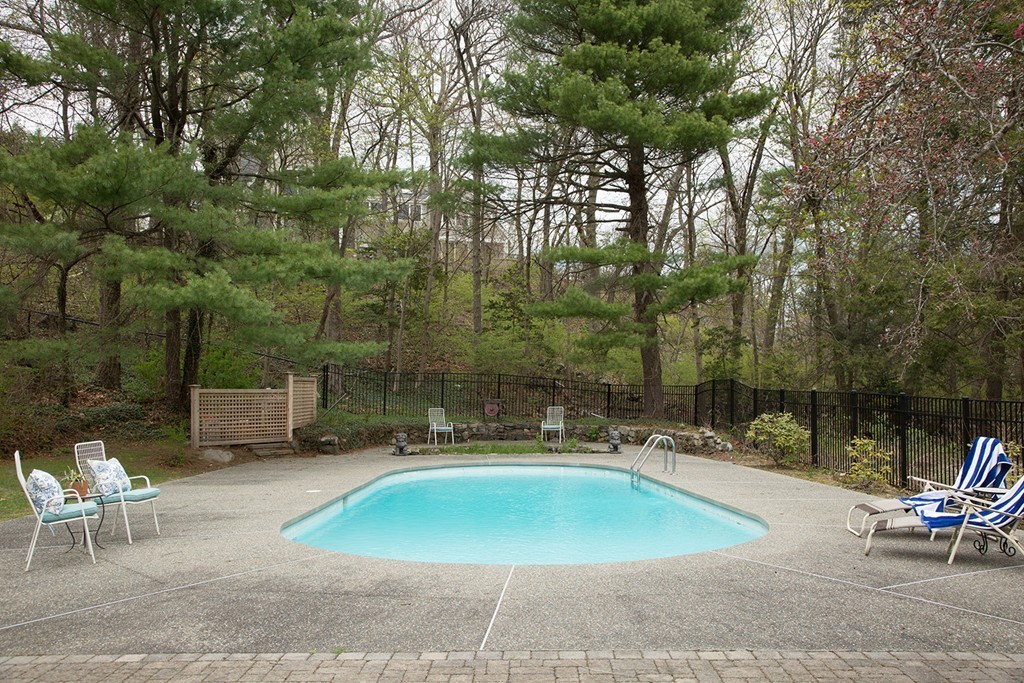 151 Follen Road Lexington, MA 02421 - Photo 8 of 11