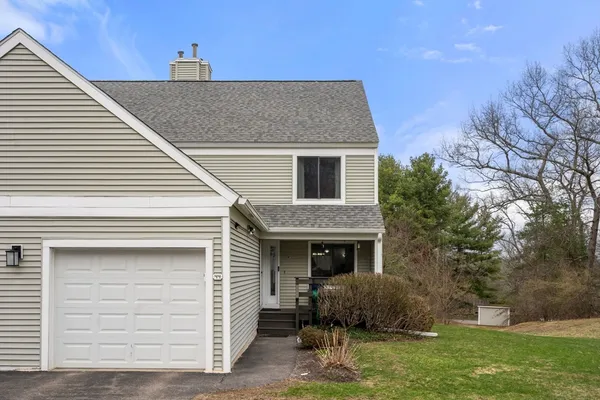 $485,000 | 44 Stone Ridge Road, Unit 44, Franklin, MA 02038
