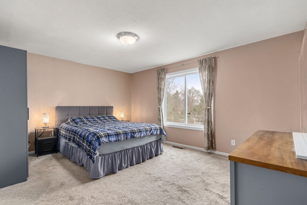44 Stone Ridge Road, Unit 44 Franklin, MA 02038 - Photo 17 of 32