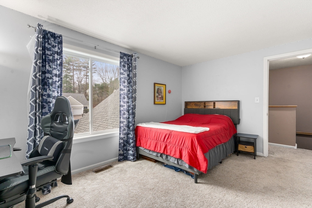 44 Stone Ridge Road, Unit 44 Franklin, MA 02038 - Photo 20 of 32