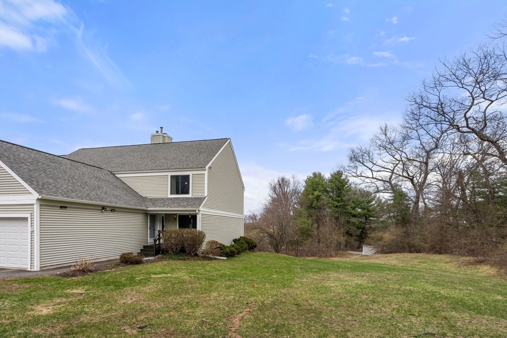 44 Stone Ridge Road, Unit 44 Franklin, MA 02038 - Photo 3 of 32