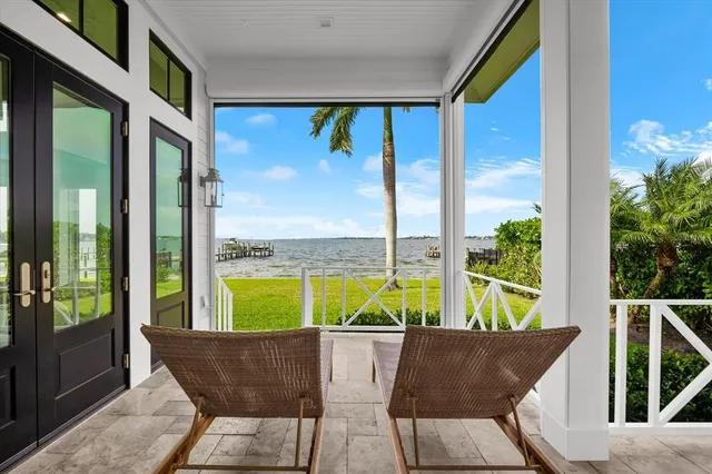 $4,100,000 | 213 North 18th Street West, Bradenton, FL 34205