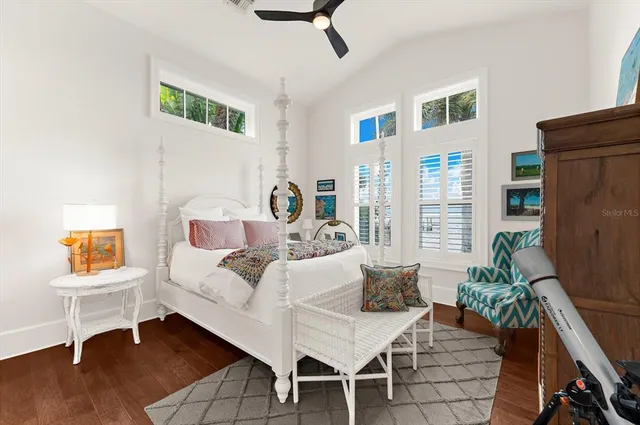 $4,100,000 | 213 North 18th Street West, Bradenton, FL 34205