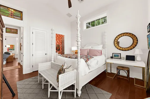 $4,100,000 | 213 North 18th Street West, Bradenton, FL 34205