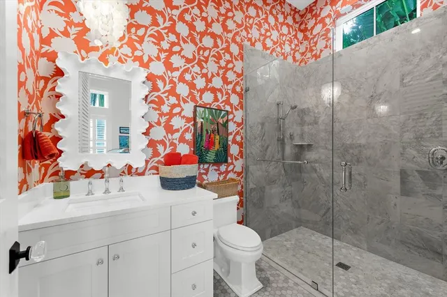 $4,100,000 | 213 North 18th Street West, Bradenton, FL 34205