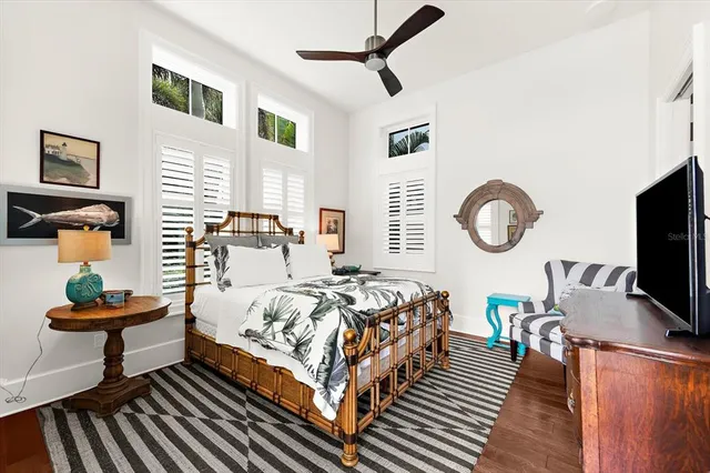 $4,100,000 | 213 North 18th Street West, Bradenton, FL 34205