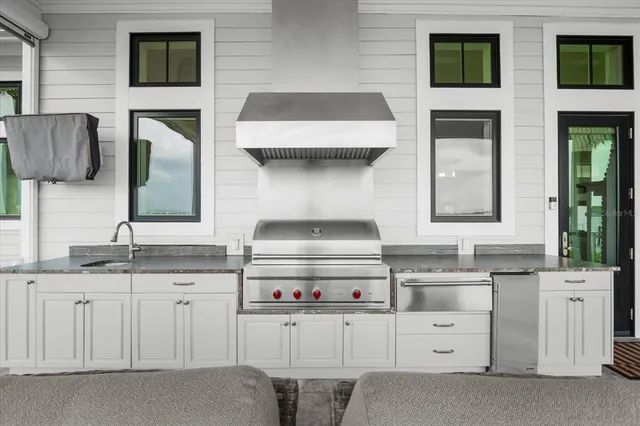 $4,100,000 | 213 North 18th Street West, Bradenton, FL 34205