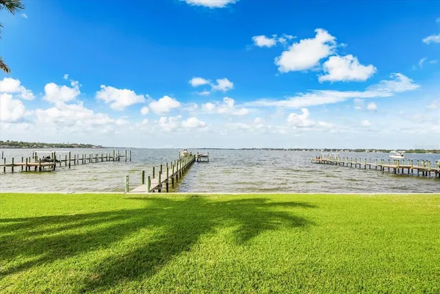 $4,100,000 | 213 North 18th Street West, Bradenton, FL 34205