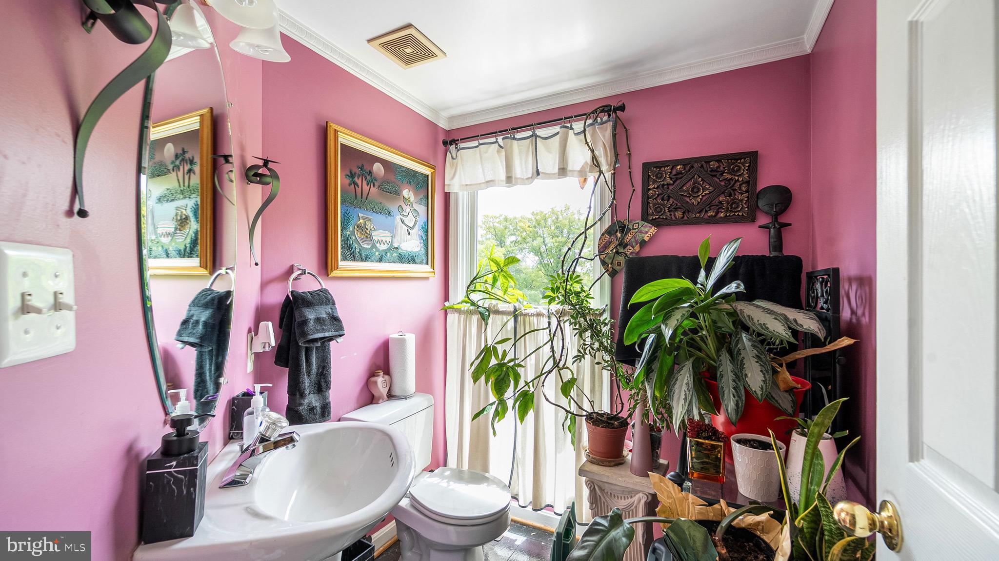 274 Robert Street Baltimore, MD 21217 - Photo 12 of 25