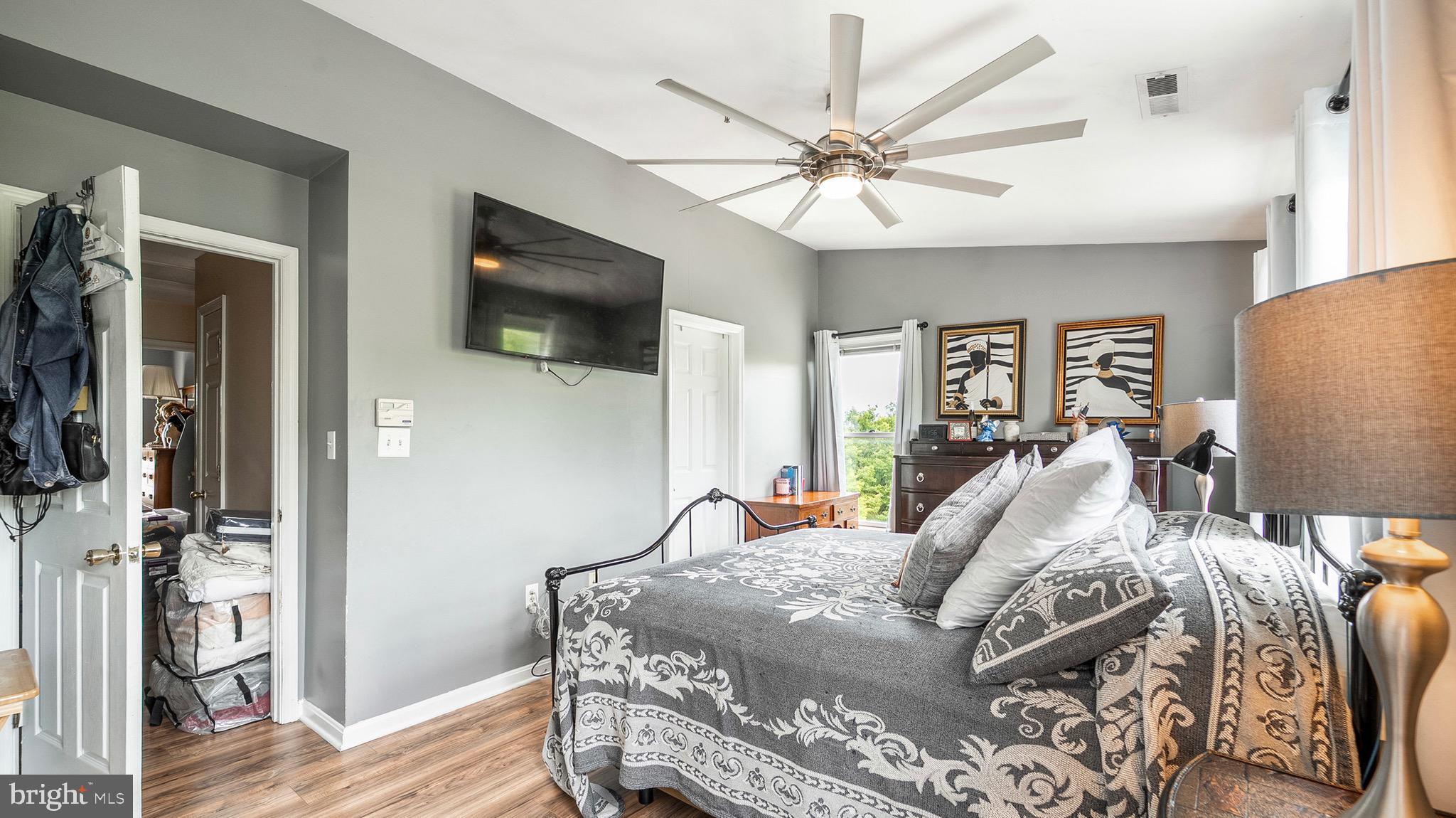 274 Robert Street Baltimore, MD 21217 - Photo 14 of 25