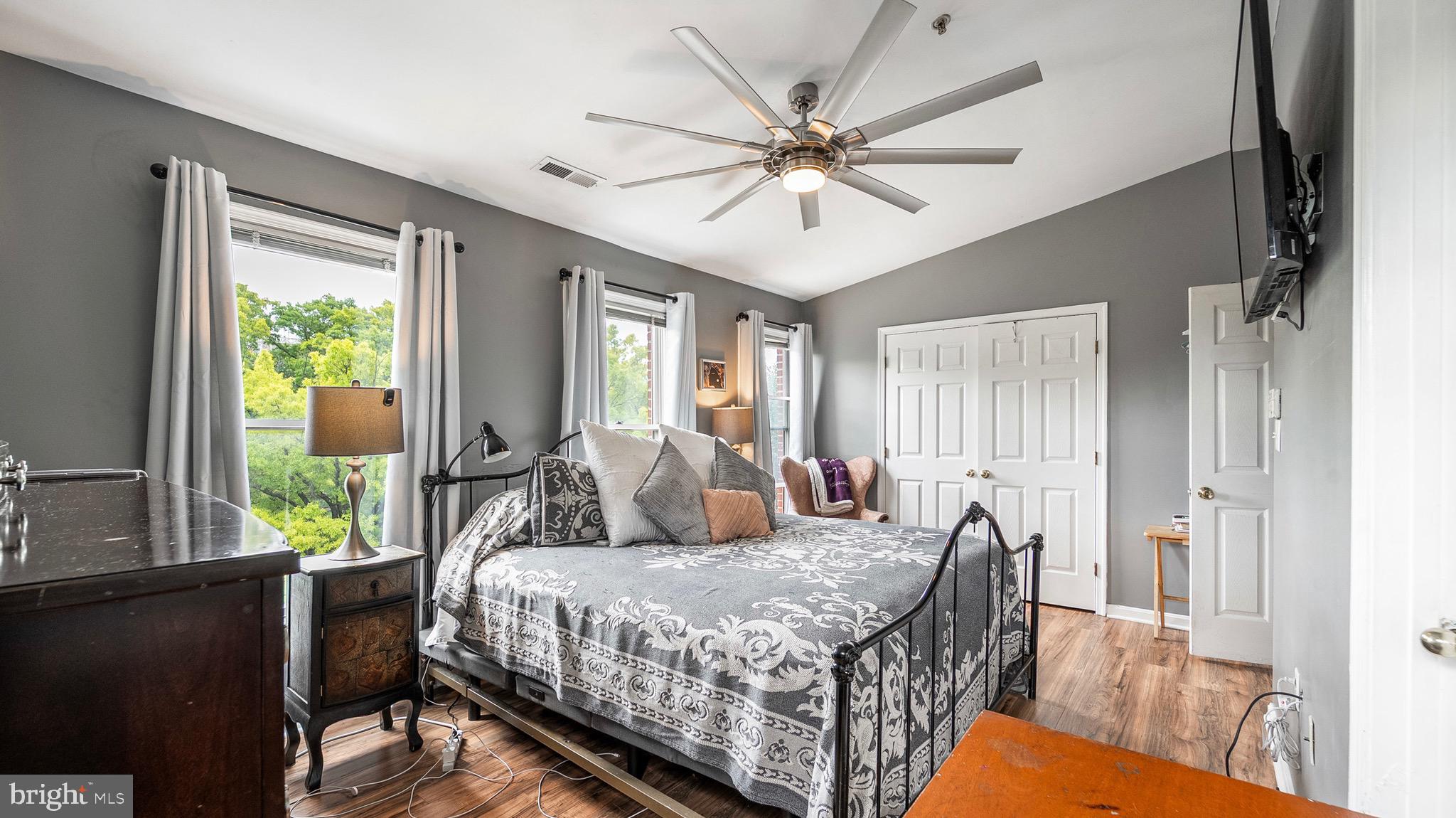 274 Robert Street Baltimore, MD 21217 - Photo 15 of 25