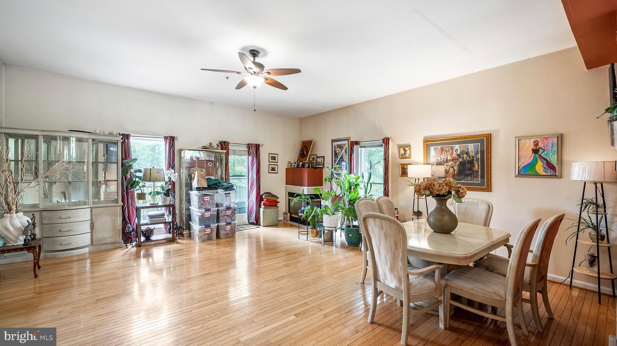 274 Robert Street Baltimore, MD 21217 - Photo 8 of 25