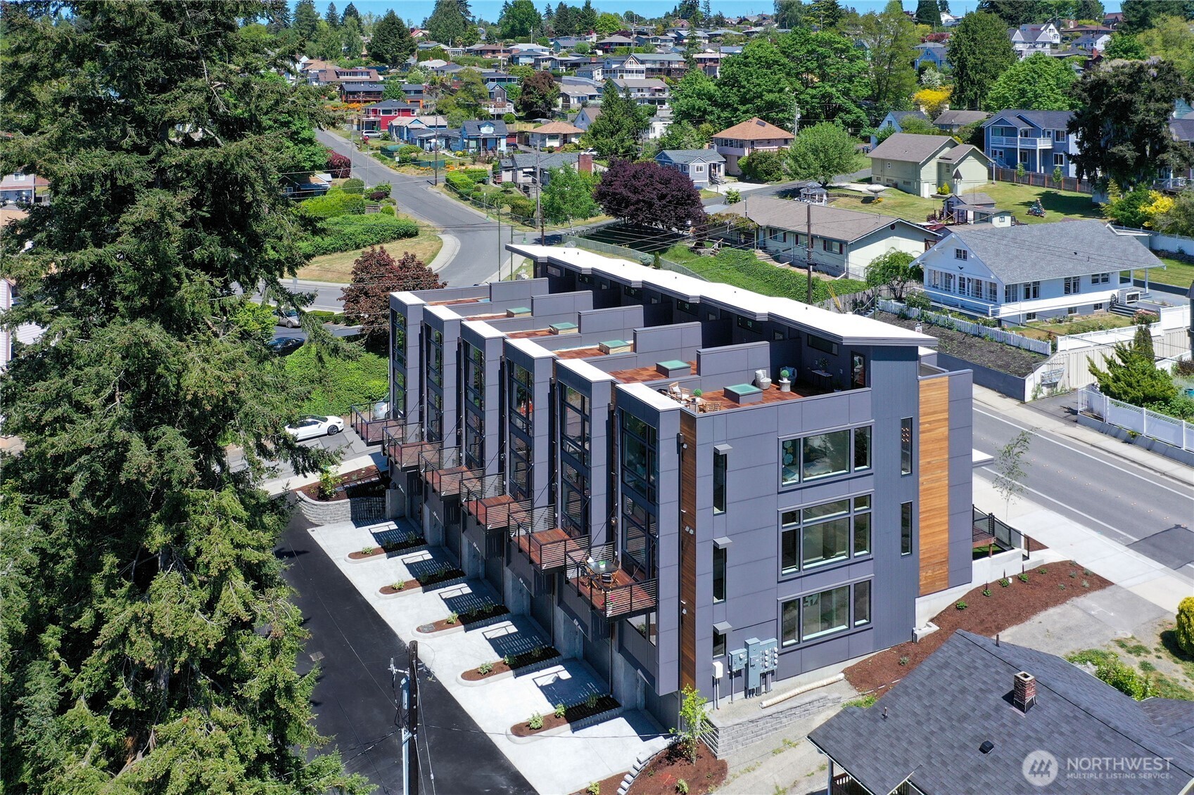 1157 Wheaton Way Bremerton, WA 98310 - Photo 2 of 40