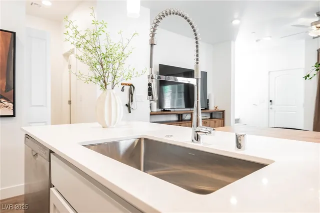 $2,445 | 10777 Passion Hts Street, Unit 69, Las Vegas, NV 89179