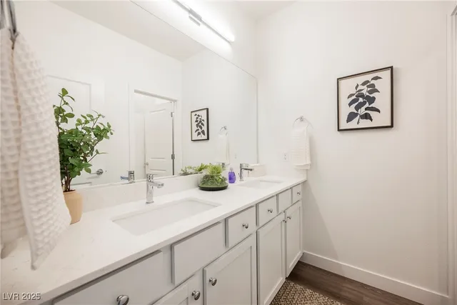 $2,445 | 10777 Passion Hts Street, Unit 69, Las Vegas, NV 89179