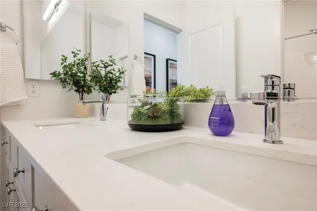 $2,445 | 10777 Passion Hts Street, Unit 69, Las Vegas, NV 89179