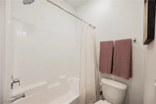 $2,445 | 10777 Passion Hts Street, Unit 69, Las Vegas, NV 89179