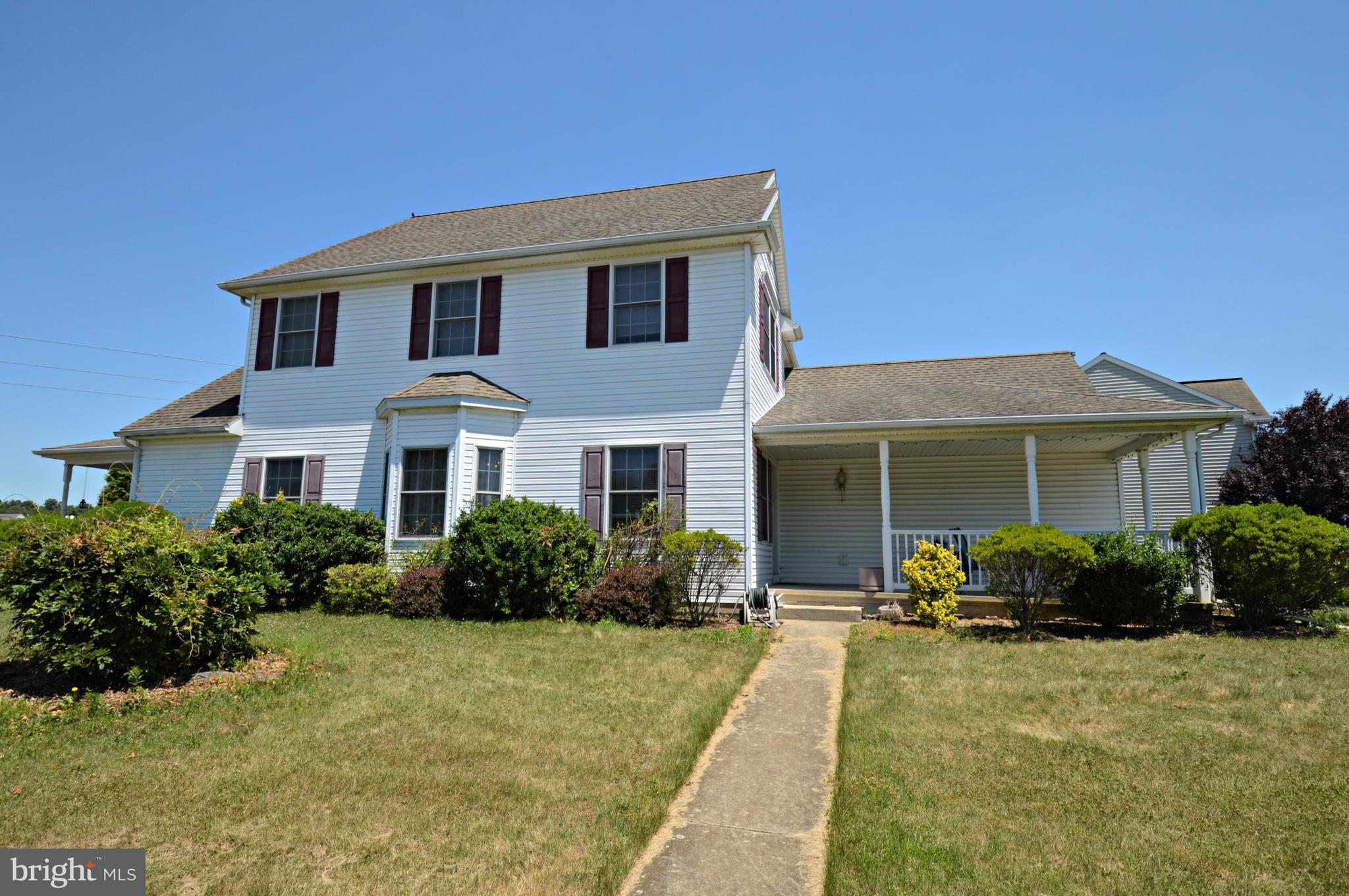 350 Cambridge Lane Lititz, PA 17543 - Photo 1 of 25 Gallery Image 1