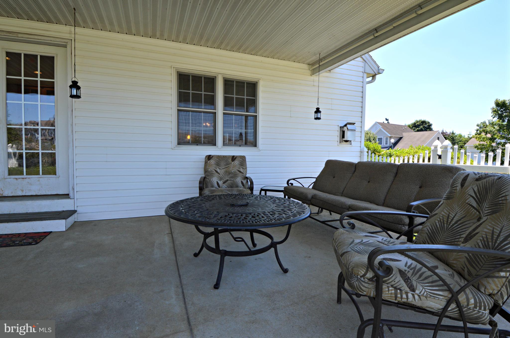 350 Cambridge Lane Lititz, PA 17543 - Photo 21 of 25 Gallery Image 21