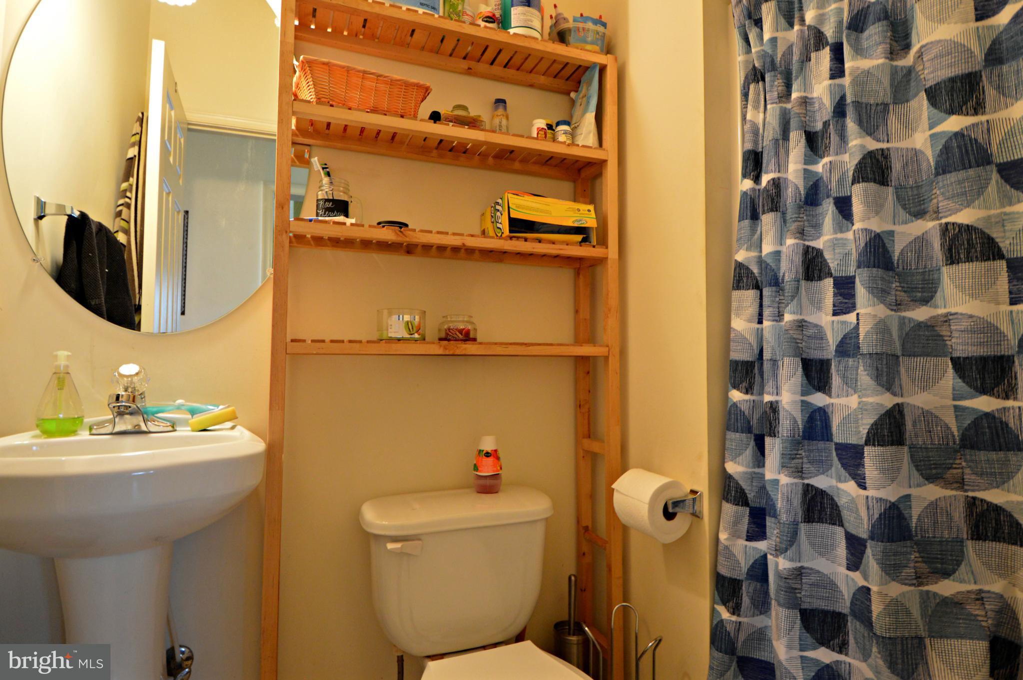 350 Cambridge Lane Lititz, PA 17543 - Photo 10 of 25 Gallery Image 10