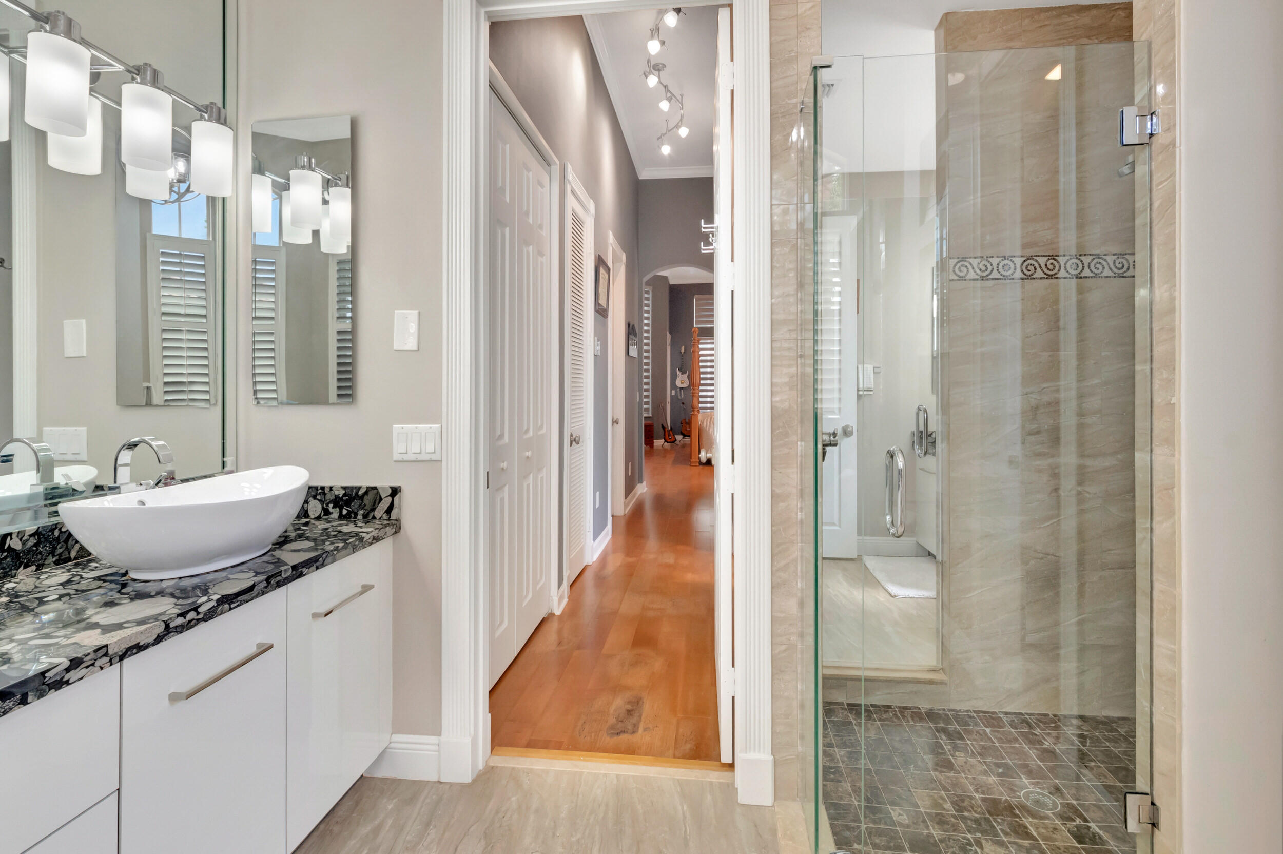 21710 Fall River Drive Boca Raton, FL 33428 - Photo 21 of 53 Bathroom