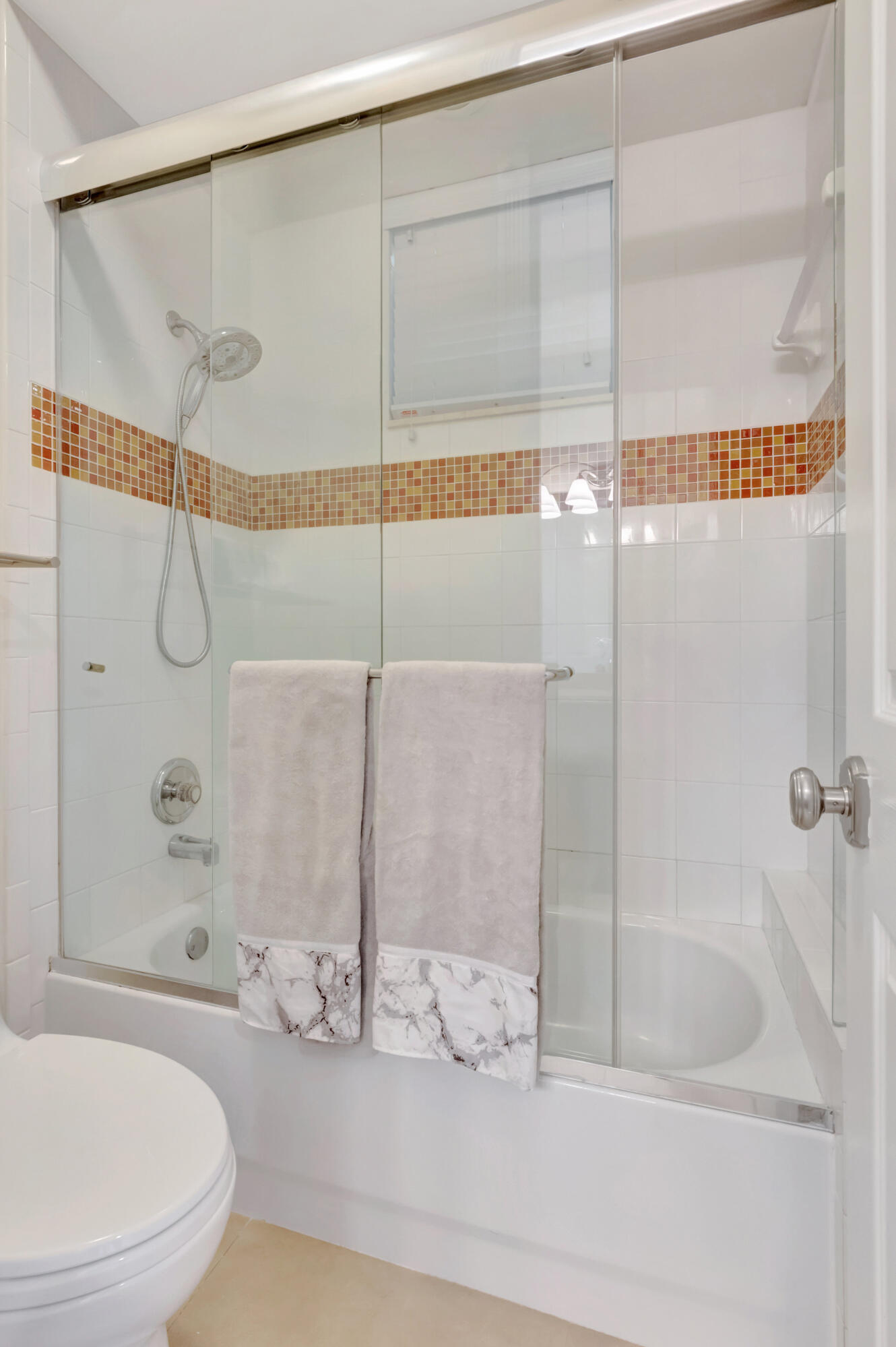 21710 Fall River Drive Boca Raton, FL 33428 - Photo 28 of 53 Bathroom 3
