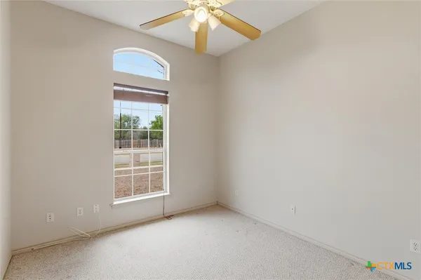 $399,000 | 197 Thomas Drive, Martindale, TX 78655