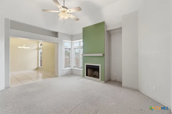 $399,000 | 197 Thomas Drive, Martindale, TX 78655