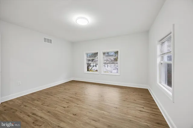 $2,900 | 229 New Jersey Avenue, Unit B, Collingswood, NJ 08108