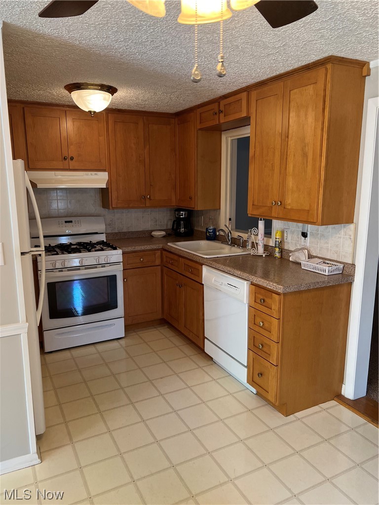 985 Keefer Road Girard, OH 44420 - Photo 8 of 26 Gallery Image 8