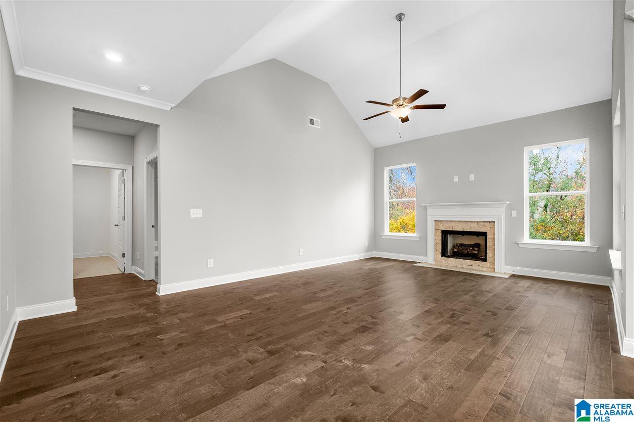 1085 Camellia Ridge Drive Pelham, AL 35124 - Photo 10 of 48