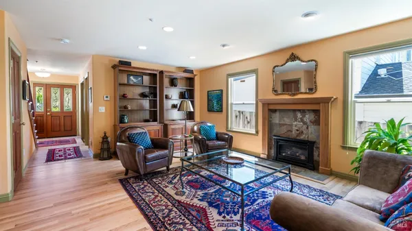 $1,250,000 | 27345 Highway 1, Tomales, CA 94971