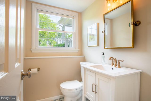 $575,000 | 1104 Greenbriar Road, Cherry Hill, NJ 08034