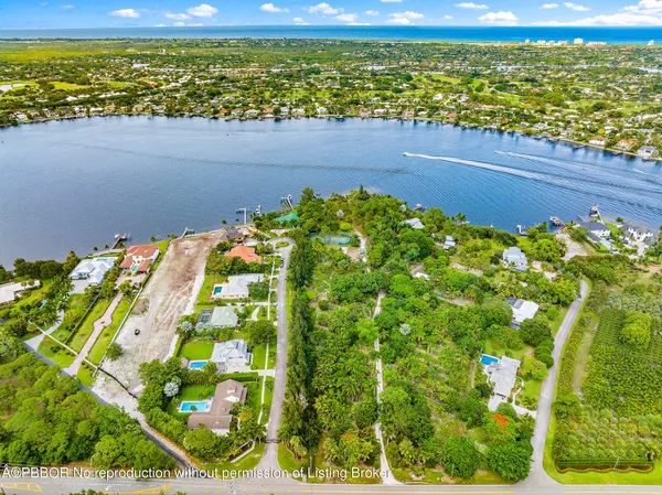 $5,100,000 | 19370 Loxahatchee River Road, Jupiter, FL 33458