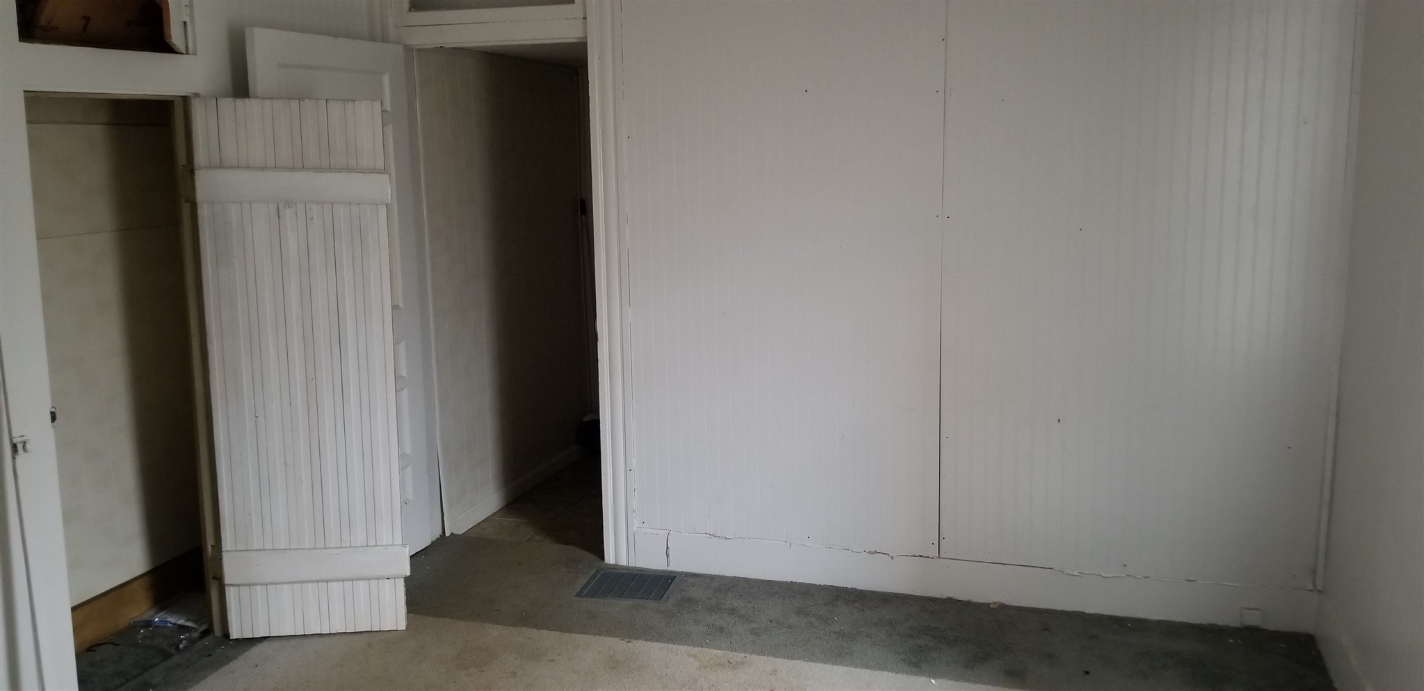 1437 East Frye Road Bloomfield, IN 47424 - Photo 7 of 22