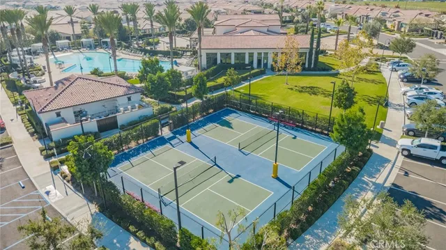 a view of a garden with plants