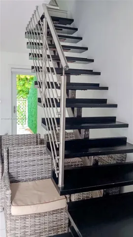 $599,000 | 798 Crandon Boulevard, Unit 55B, Key Biscayne, FL 33149