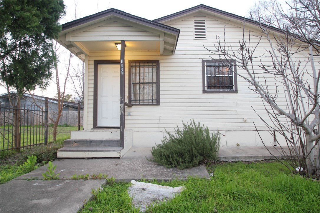 1602 Webberville Road Austin, TX 78721 - Photo 1 of 1