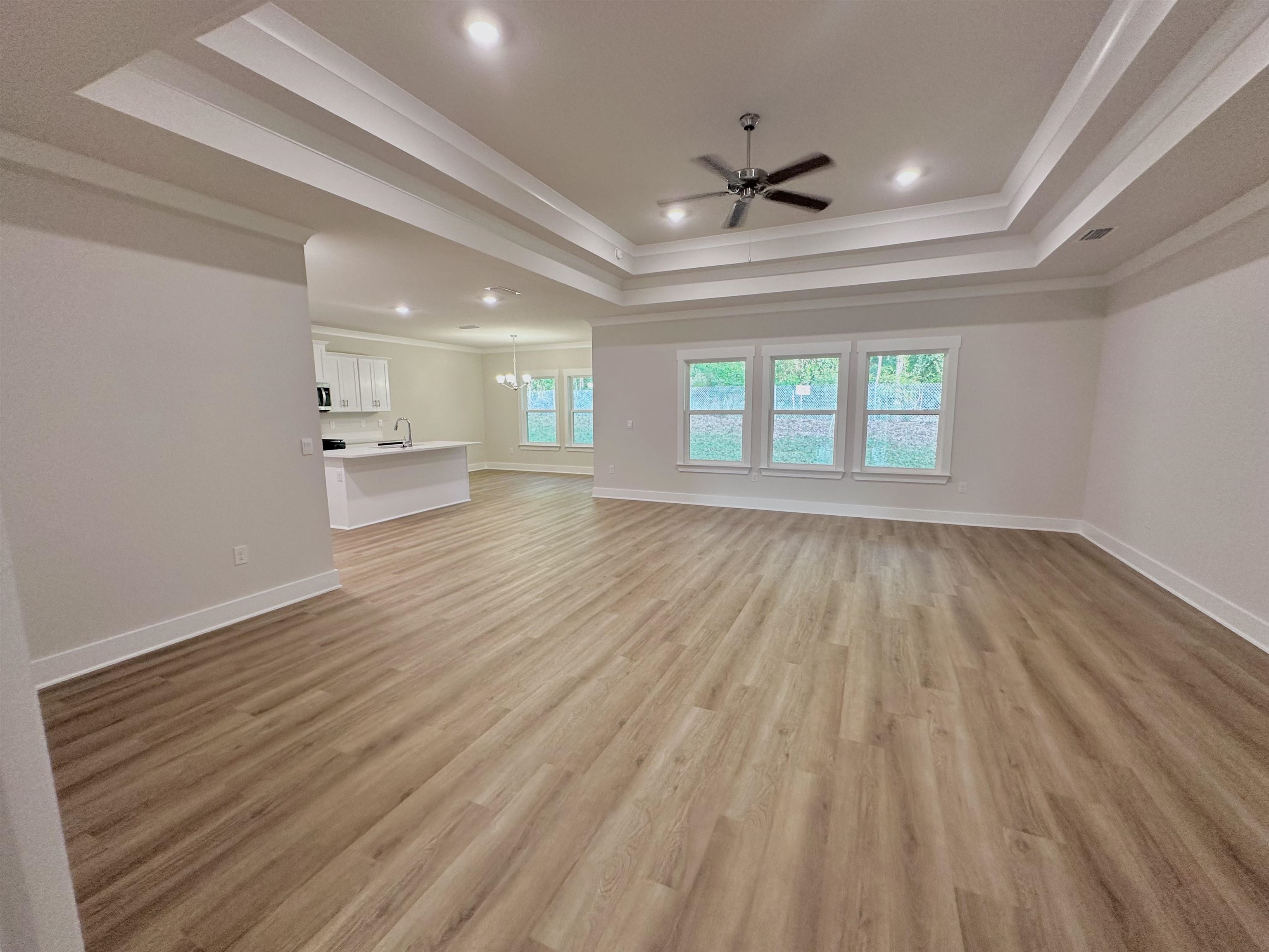 342 Barndling Street Fairhope, AL 36532 - Photo 13 of 50 Living Room