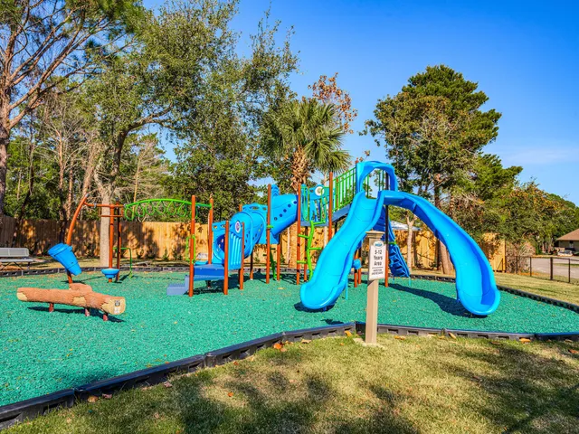 $579,000 | 122 Seascape Drive, Unit 1002, Miramar Beach, FL 32550