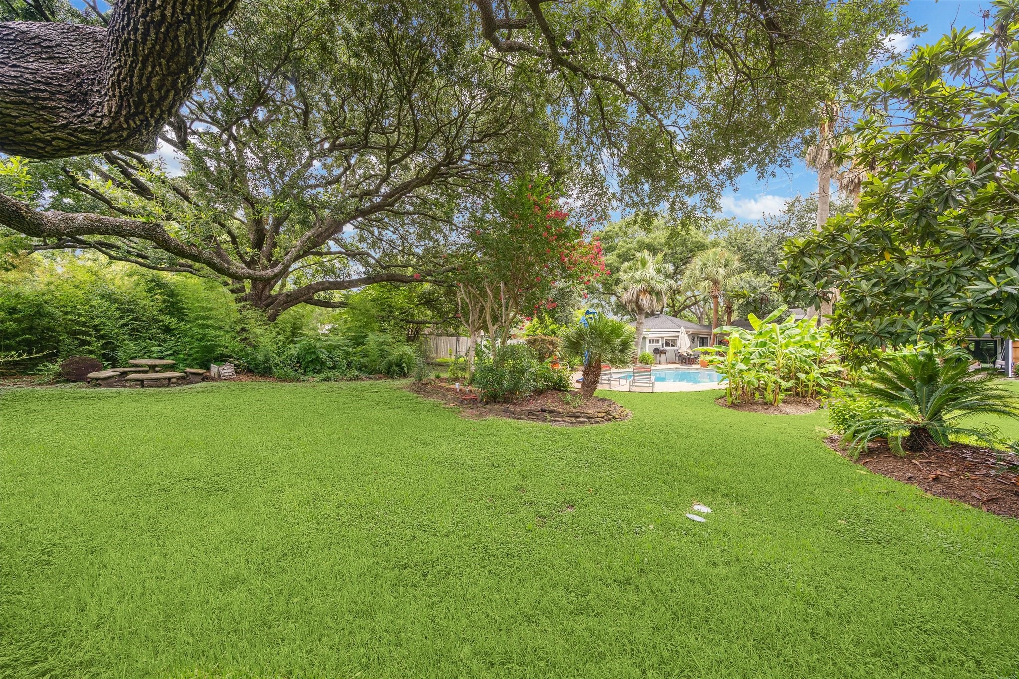 9006 Bonhomme Road Houston, TX 77074 - Photo 22 of 23