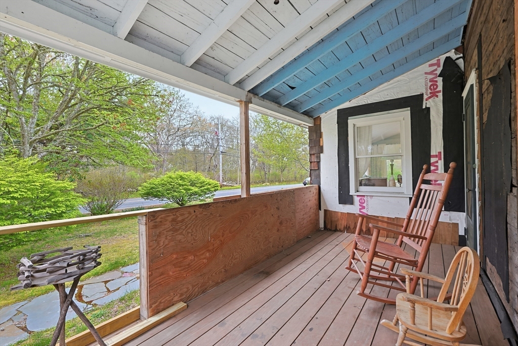 129 Cross Road Westport, MA 02790 - Photo 27 of 42