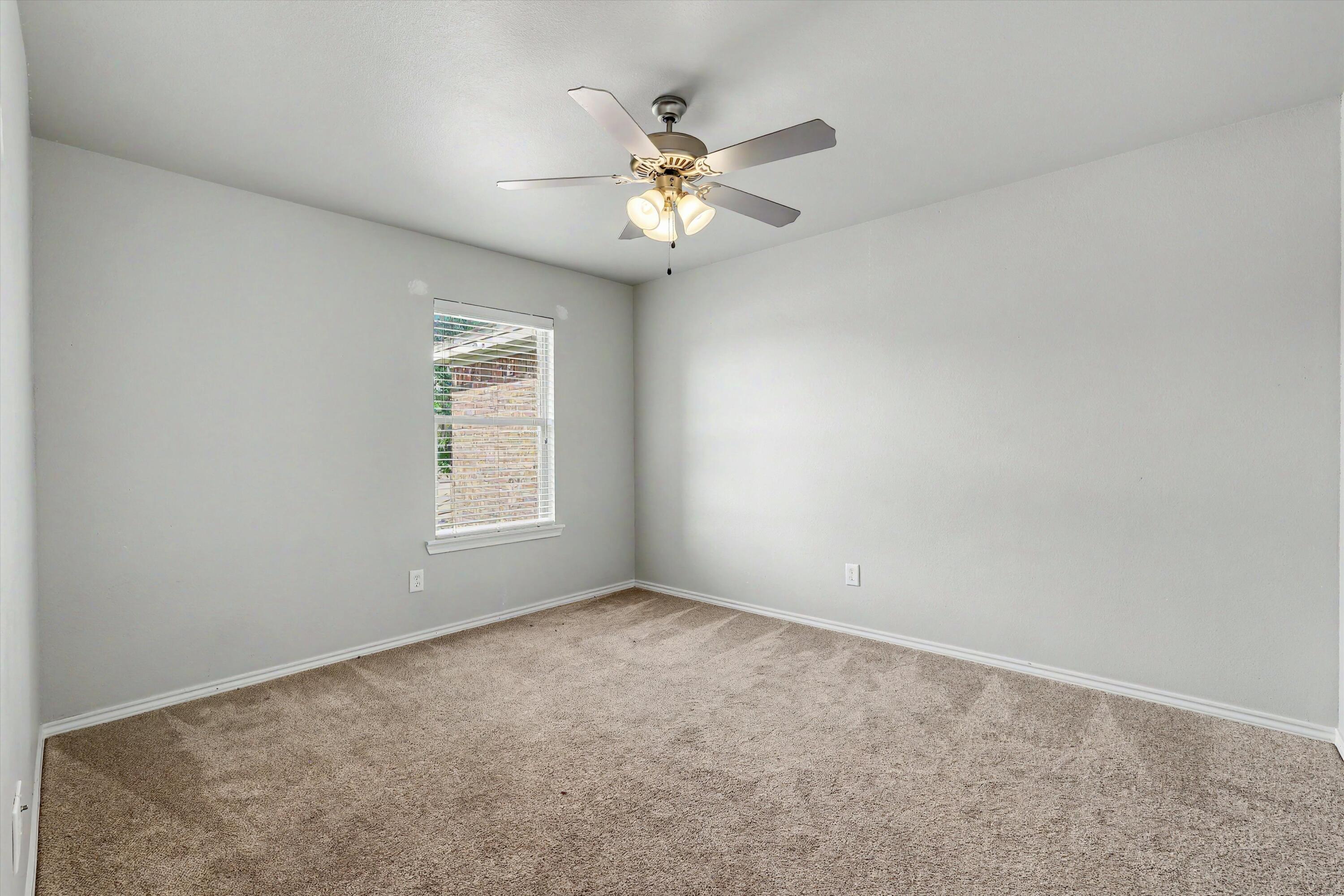 6906 67th Street Lubbock, TX 79424 - Photo 11 of 21 17-IMG_1335