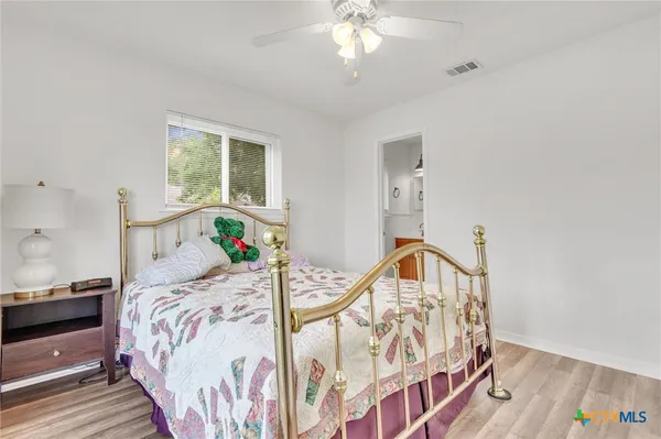 $195,000 | 104 South Meadow Drive, Little River-Academy, TX 76554