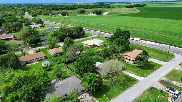 $195,000 | 104 South Meadow Drive, Little River-Academy, TX 76554