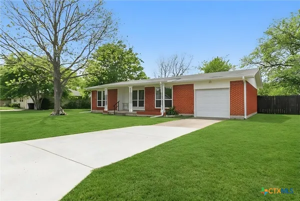 $195,000 | 104 South Meadow Drive, Little River-Academy, TX 76554